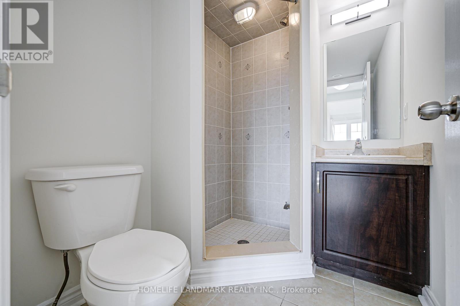 8 - 9 Eaton Park Lane, Toronto (L'amoreaux), Ontario  M1W 0A5 - Photo 33 - E12410122