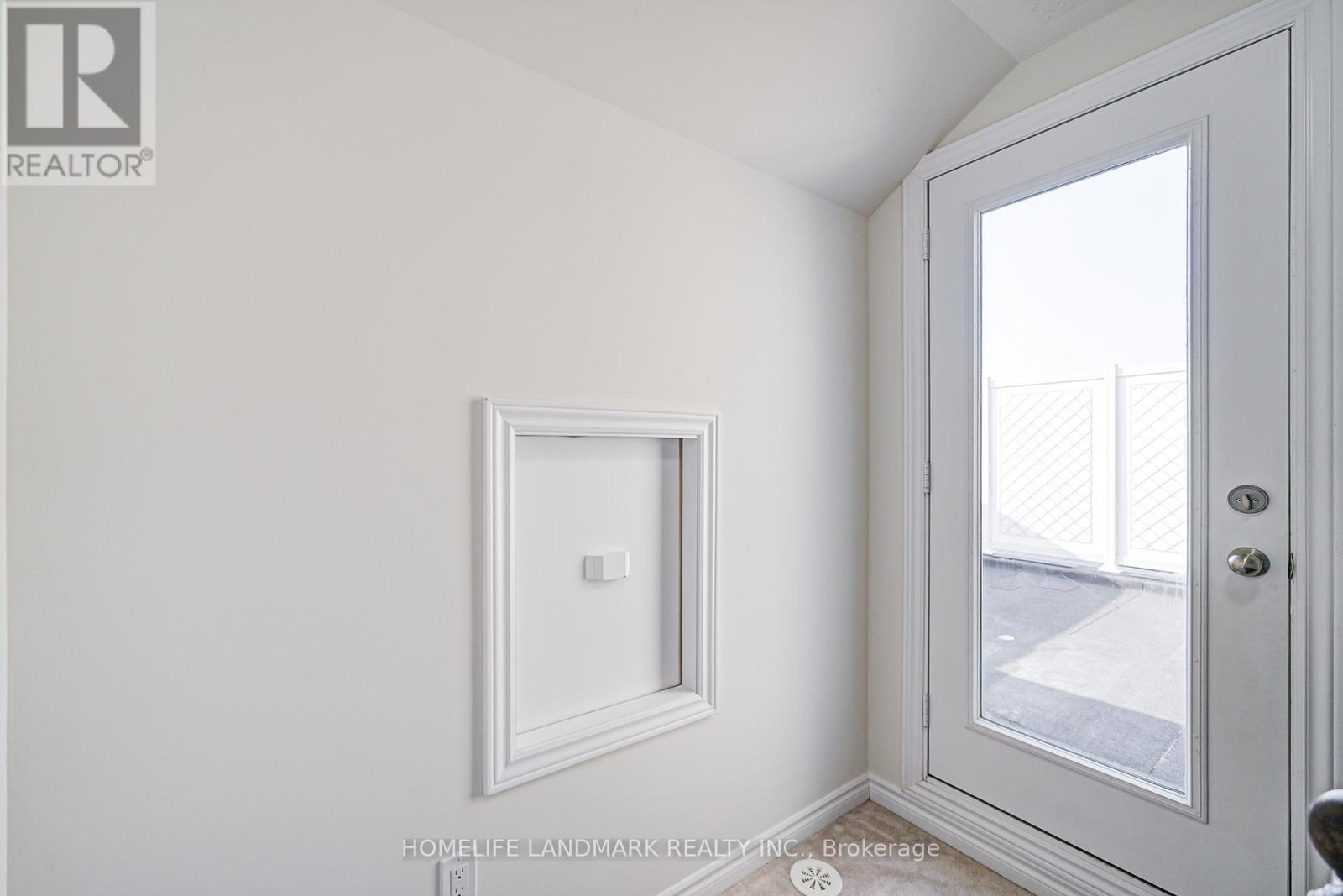 8 - 9 Eaton Park Lane, Toronto (L'amoreaux), Ontario  M1W 0A5 - Photo 36 - E12410122