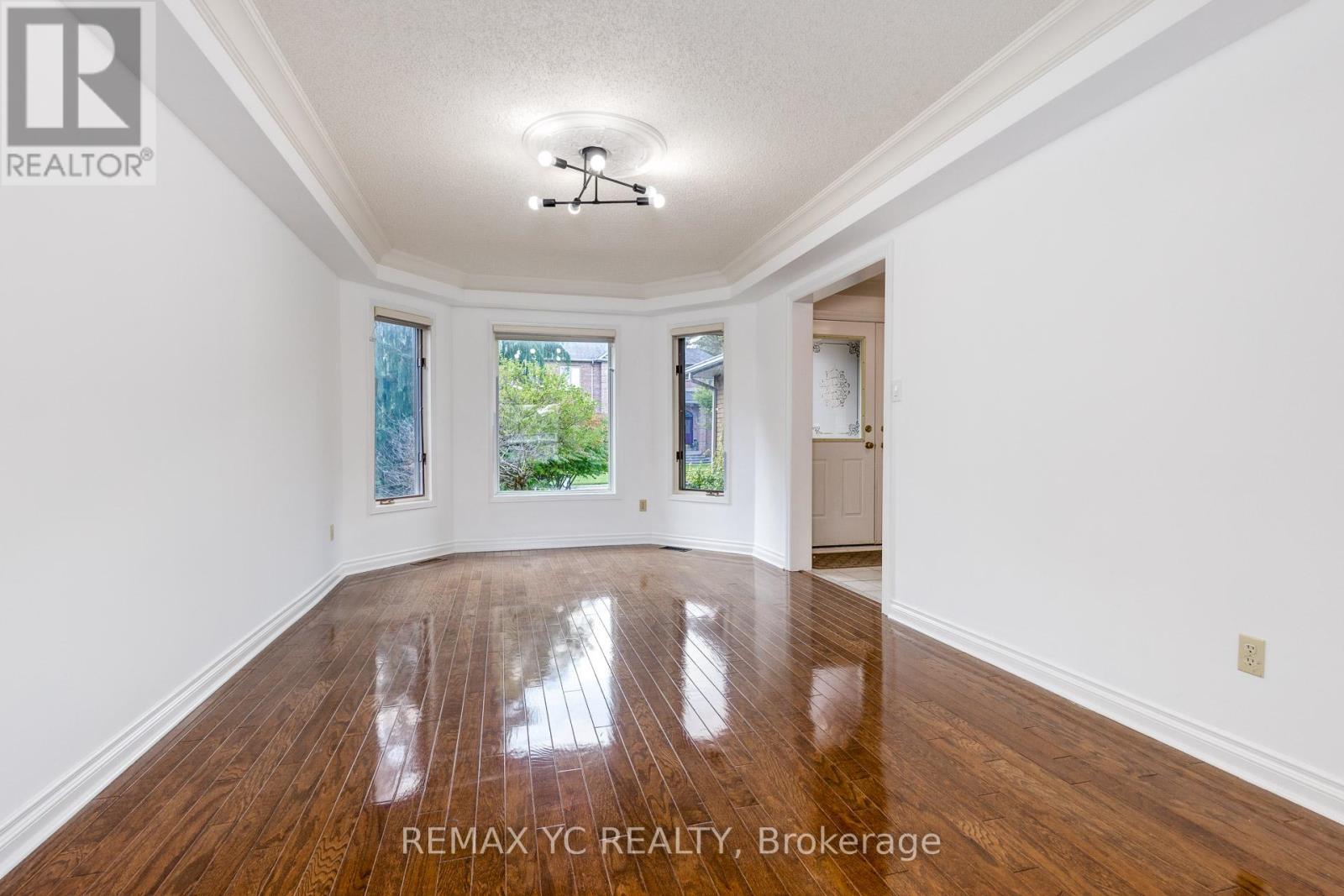 896 Darwin Drive, Pickering, Ontario  L1X 2P8 - Photo 22 - E12410149
