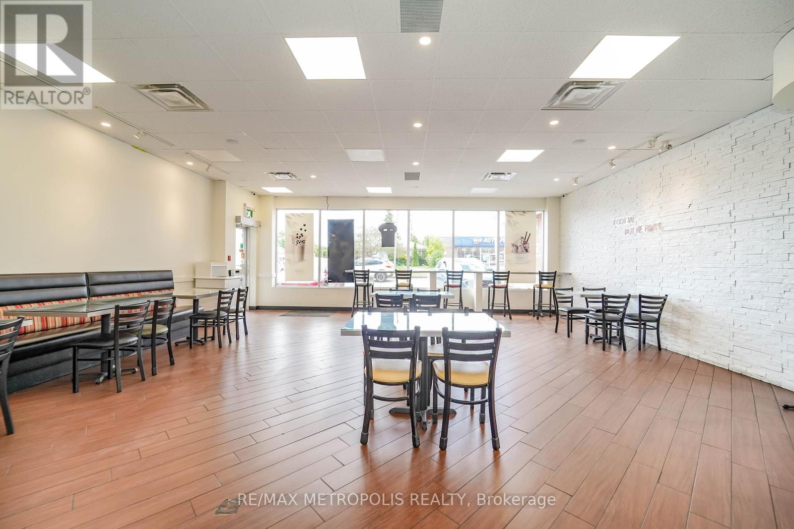 4 - 210 King Street E, Clarington (Bowmanville), Ontario  L1C 1P3 - Photo 17 - E12410196
