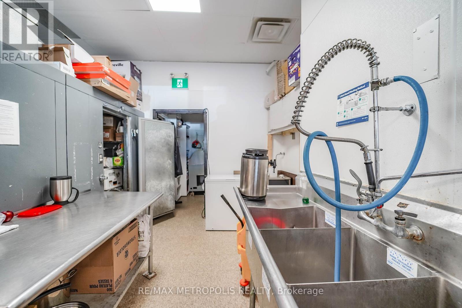 4 - 210 King Street E, Clarington (Bowmanville), Ontario  L1C 1P3 - Photo 36 - E12410196