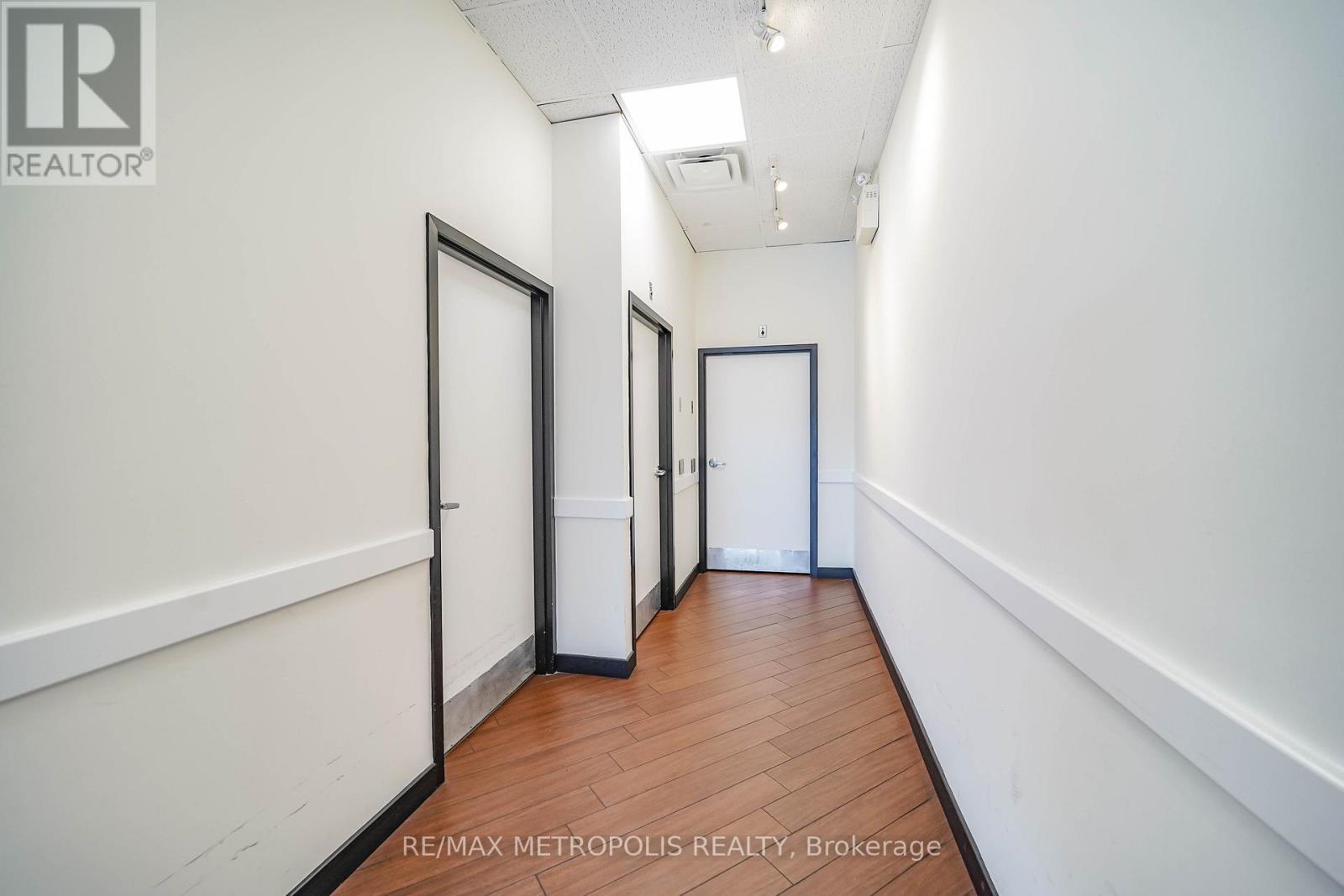 4 - 210 King Street E, Clarington (Bowmanville), Ontario  L1C 1P3 - Photo 38 - E12410196