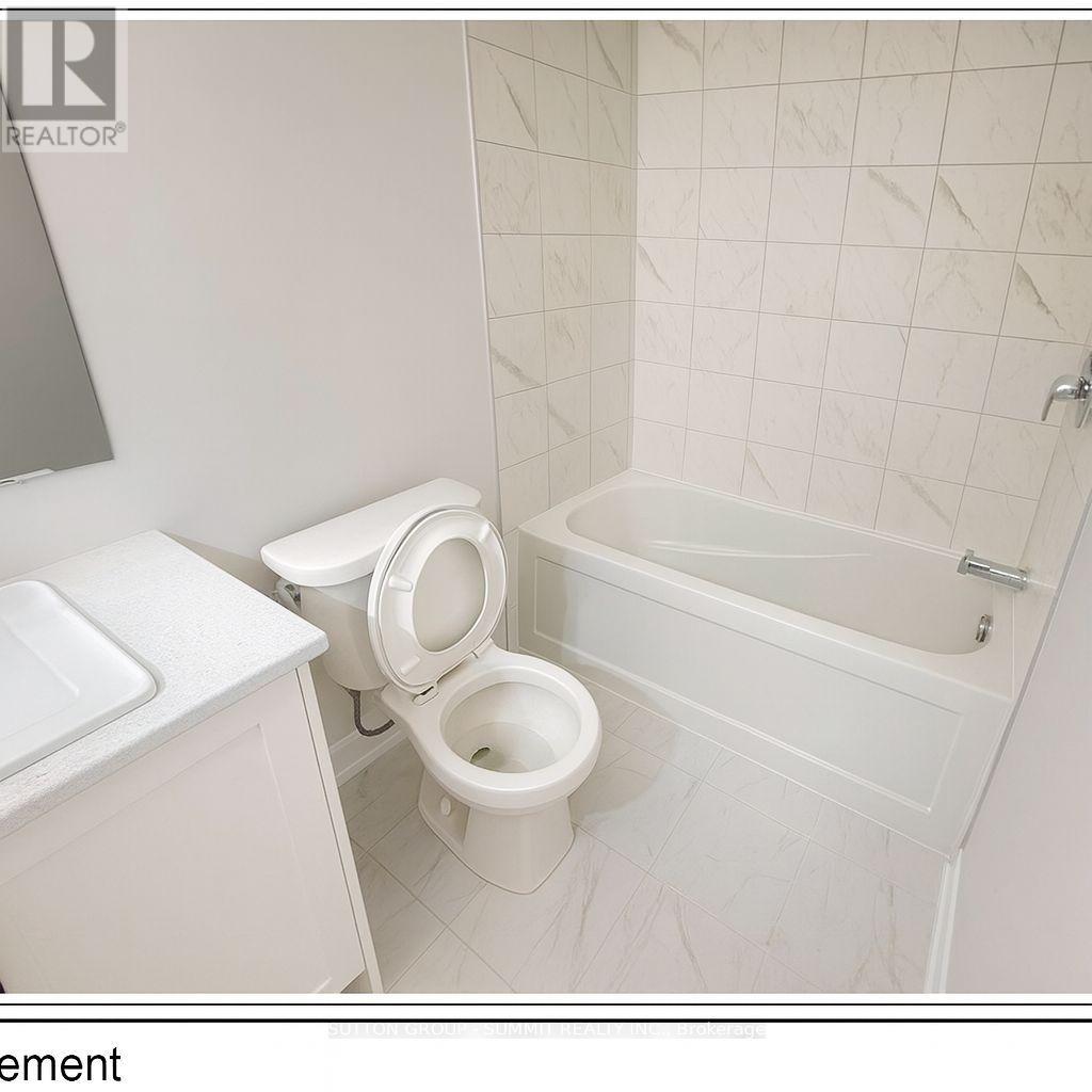 123 - 123 Ryan Reynolds Way, Ottawa, Ontario  K4A 5T4 - Photo 3 - X12410011