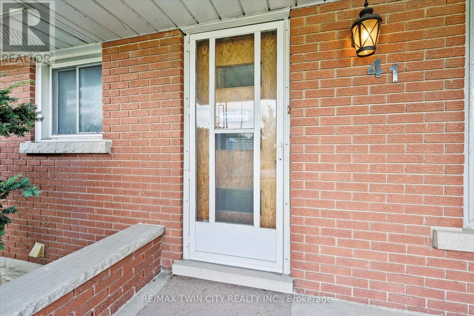 Property at 41 BONIFACE AVENUE image 4