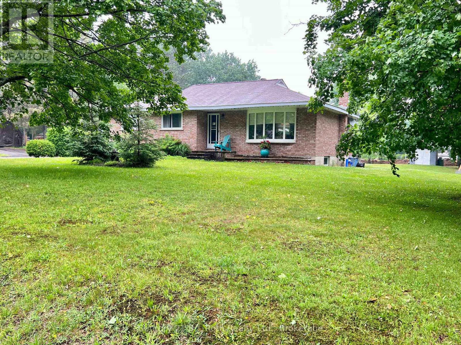 79 Albert Street, Sundridge, Ontario  P0A 1Z0 - Photo 22 - X12410110