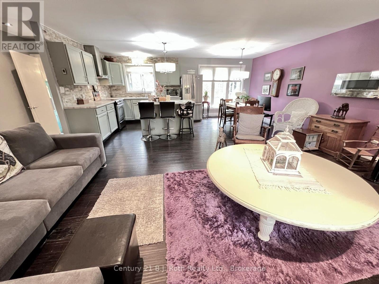 79 Albert Street, Sundridge, Ontario  P0A 1Z0 - Photo 35 - X12410110