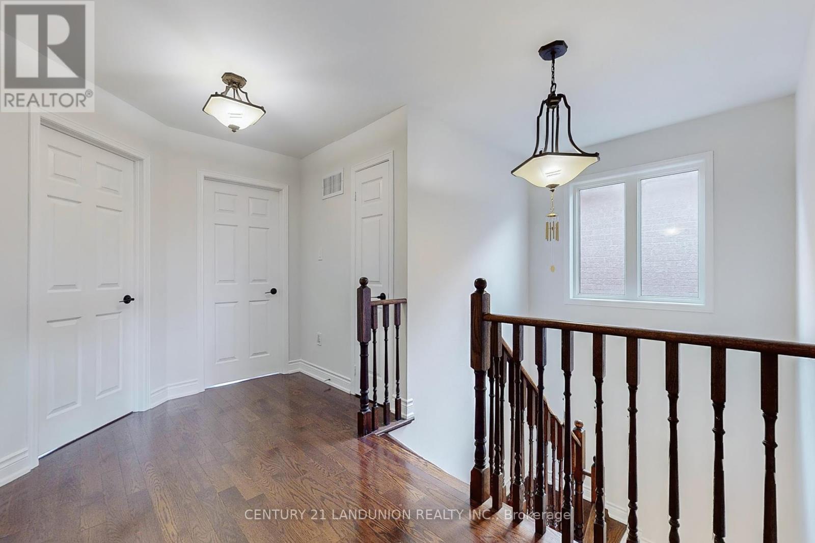 101 Gar Lehman Avenue, Whitchurch-Stouffville, Ontario  L4A 0W9 - Photo 12 - N12410181