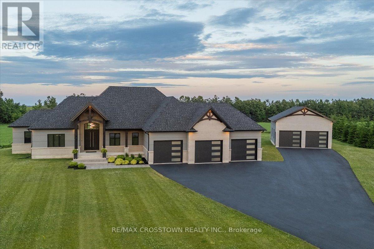 1 Best Court, Oro-Medonte, Ontario  L0L 2L0 - Photo 1 - S12410074