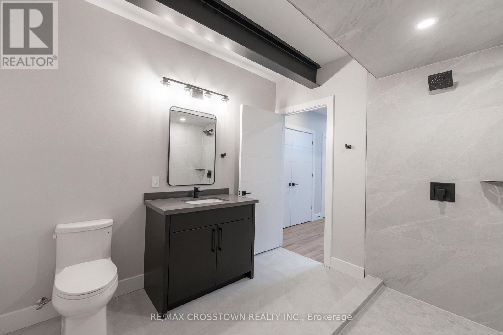 1 Best Court, Oro-Medonte, Ontario  L0L 2L0 - Photo 34 - S12410074