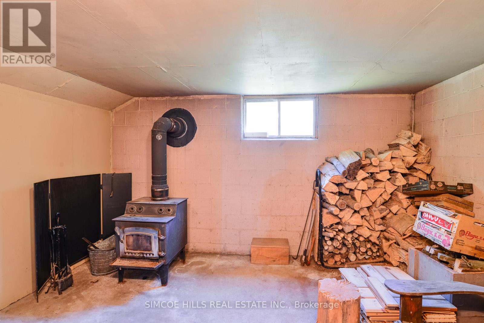 1758 Division Road E, Severn, Ontario  L3V 0Y7 - Photo 22 - S12410079