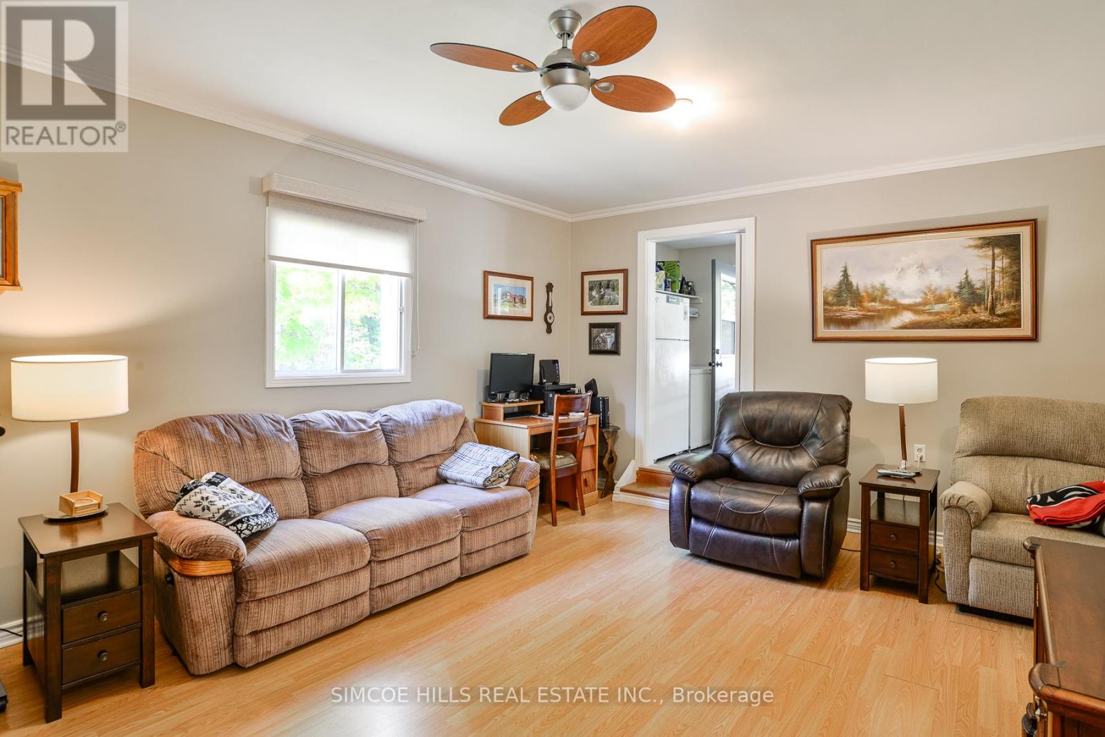 1758 Division Road E, Severn, Ontario  L3V 0Y7 - Photo 8 - S12410079