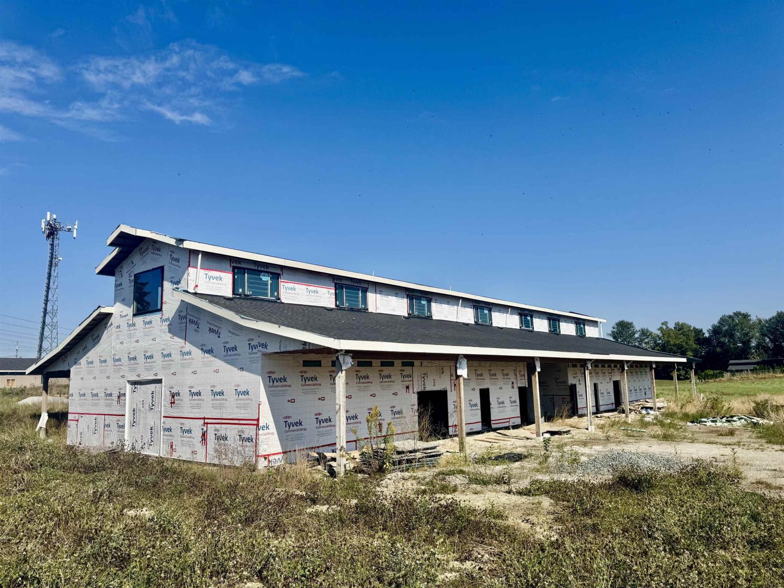 1660 Lefeuvre Road, Abbotsford, British Columbia  V4X 1C5 - Photo 2 - C8072268