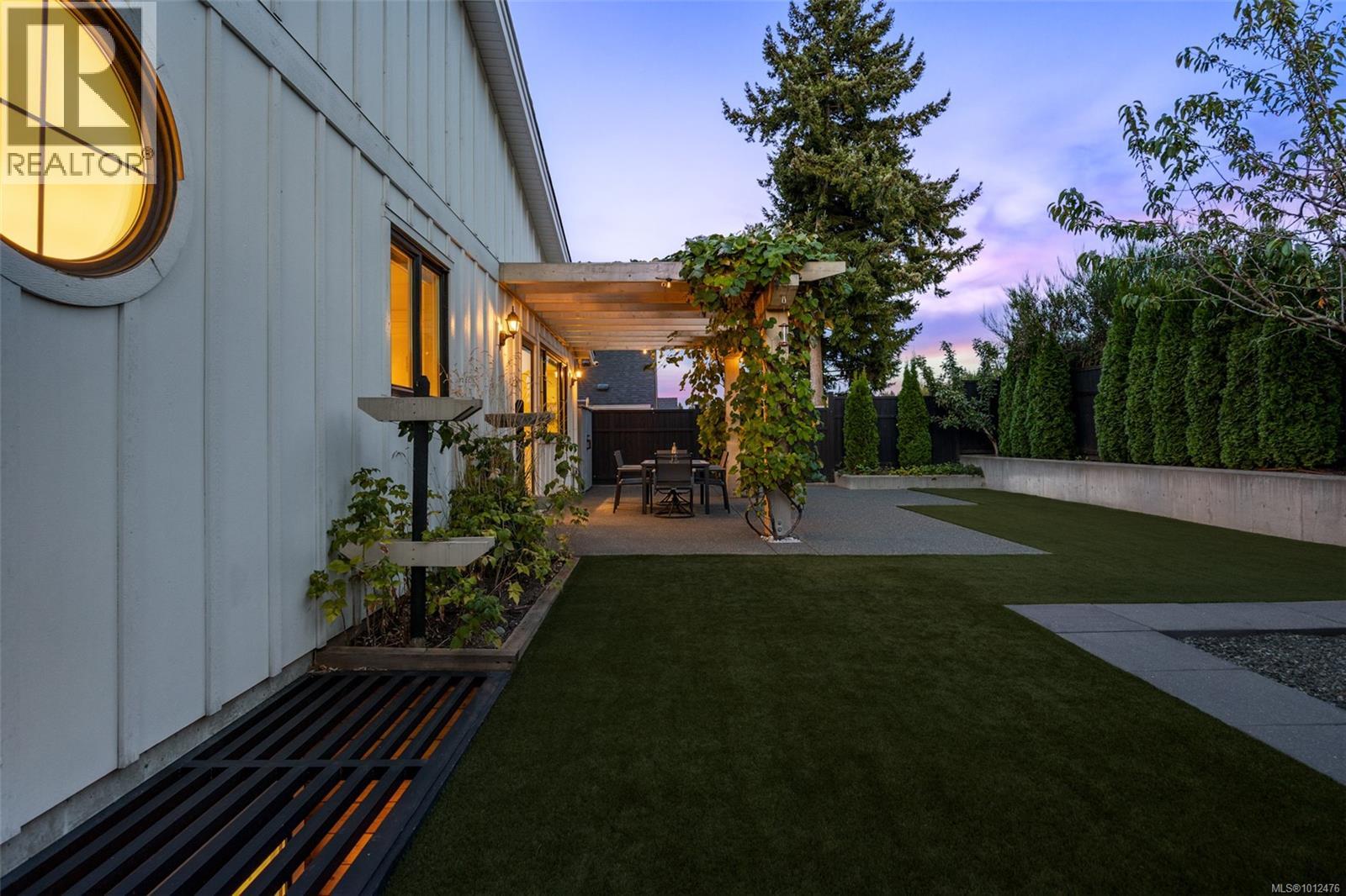 1371 Crown Isle Blvd, Courtenay, British Columbia  V9N 0E2 - Photo 63 - 1012476