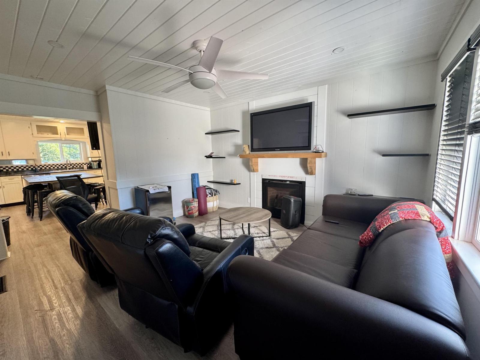 562 Lillooet Avenue, Harrison Hot Springs, Harrison Hot Springs, British Columbia  V0M 1K0 - Photo 16 - R3049039