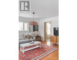 LOFT - 28 CENTRE STREET, Prince Edward County, Ontario