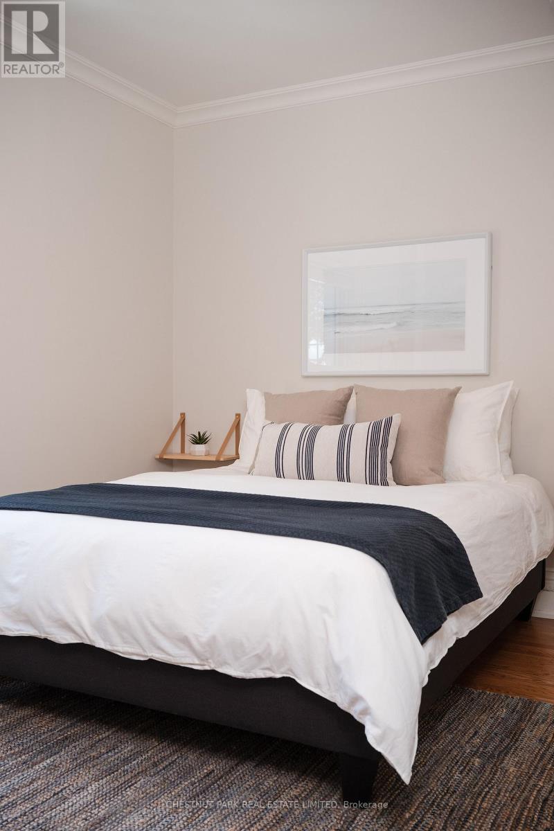 Highland - 57 Mary Street, Prince Edward County, Ontario  K0K 2T0 - Photo 12 - X12410271