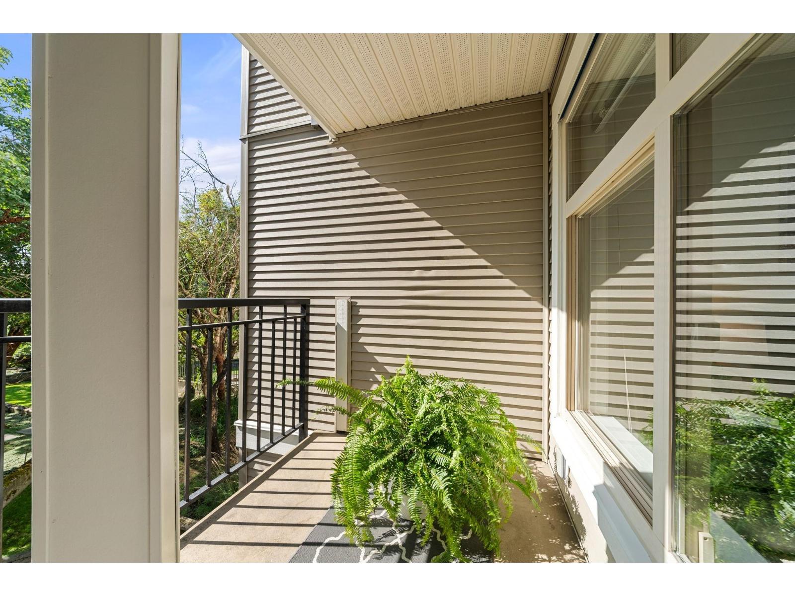 209 13555 Gateway Drive, Surrey, British Columbia  V3T 0B5 - Photo 26 - R3048341