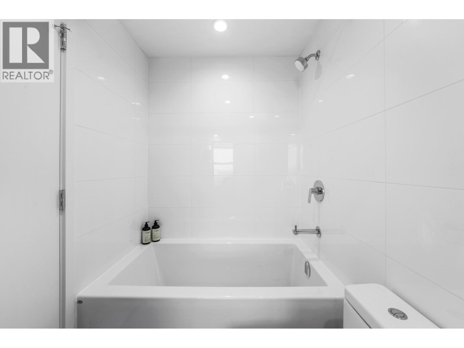 4104 3833 Evergreen Place, Burnaby, British Columbia  V3J 0M2 - Photo 17 - R3049112