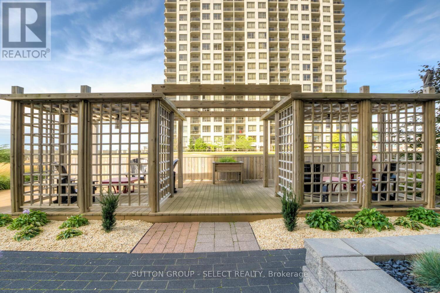 1110 - 330 Ridout Street N, London East (East K), Ontario  N6A 0A7 - Photo 36 - X12410263