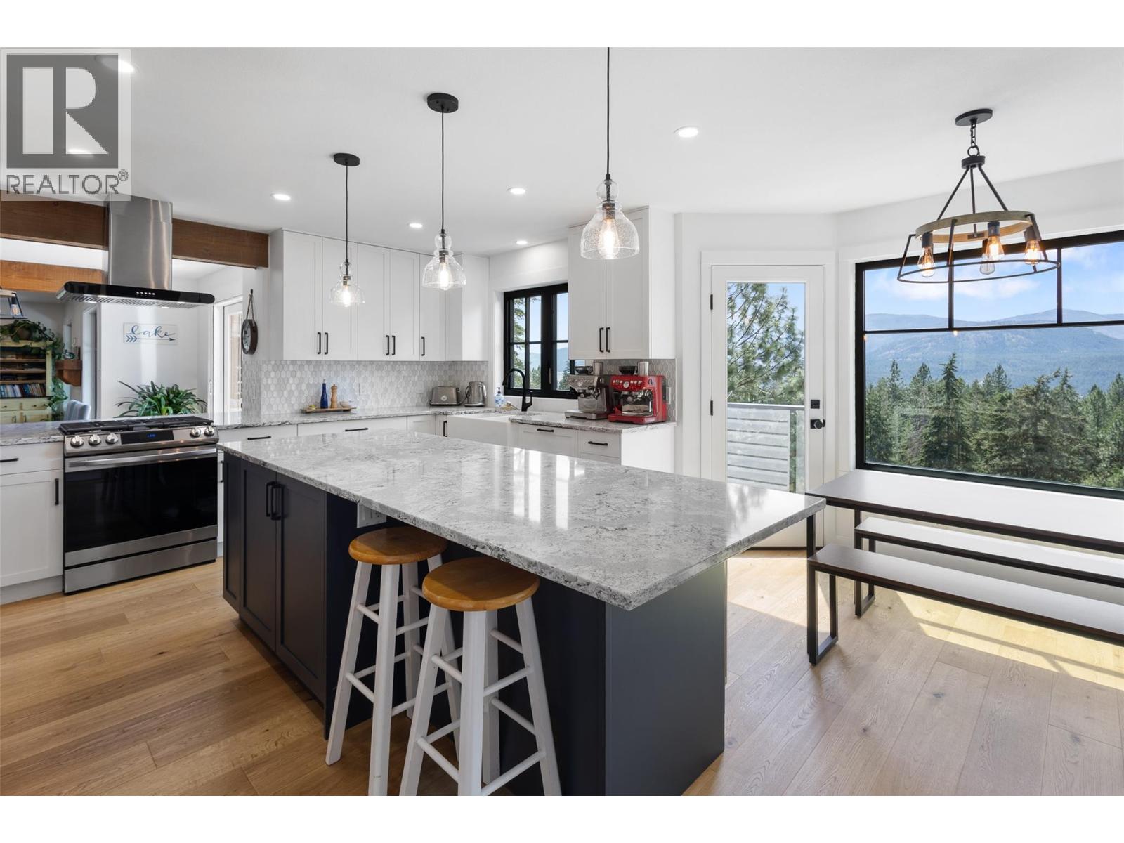 133 Goldclaim Road, Vernon, British Columbia  V1H 1H2 - Photo 9 - 10363017