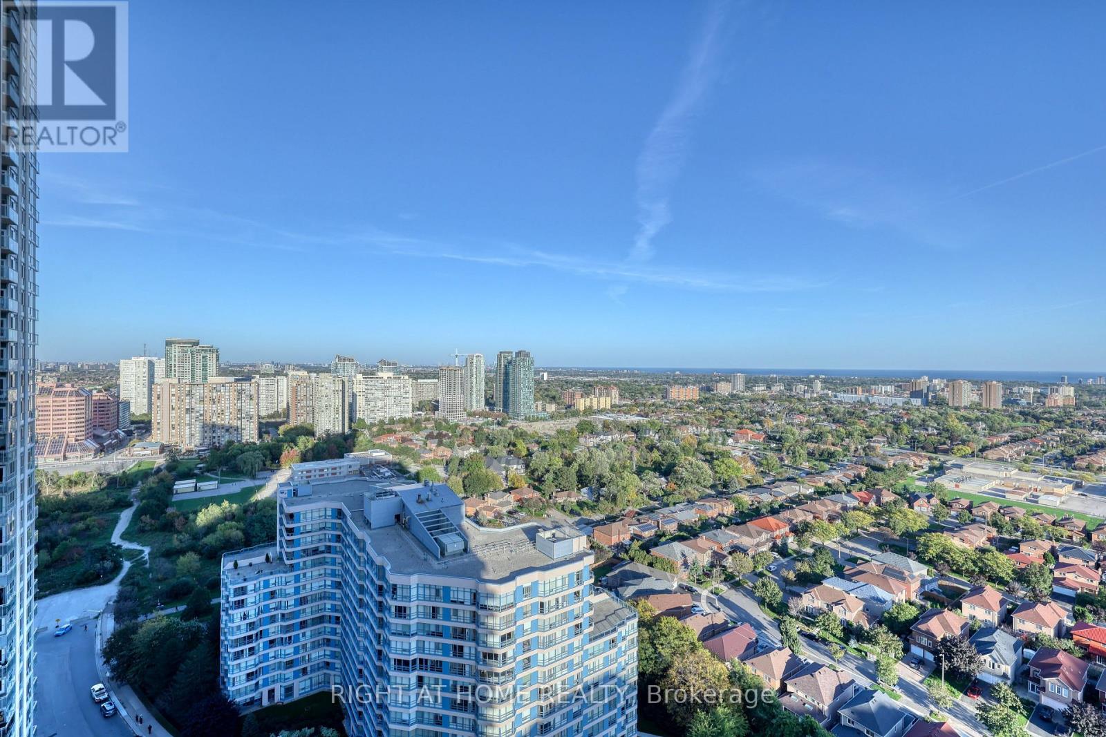 2807 - 3880 Duke Of York Boulevard, Mississauga, Ontario  L5B 4M7 - Photo 30 - W12410077