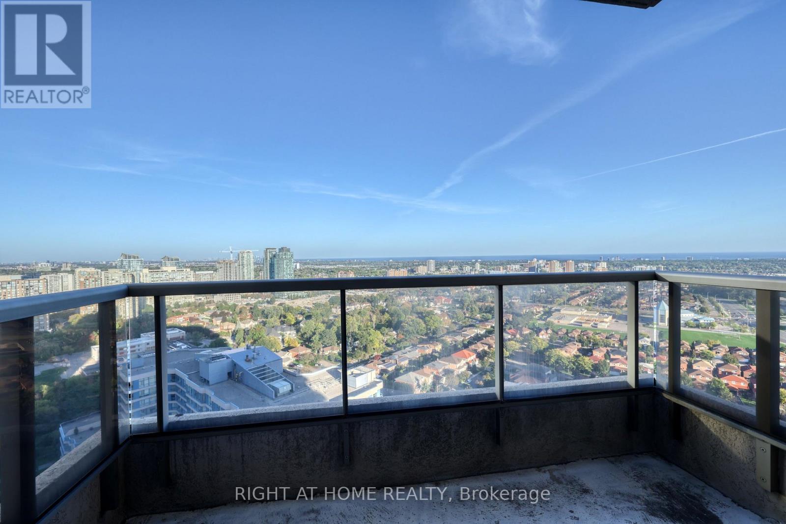 2807 - 3880 Duke Of York Boulevard, Mississauga, Ontario  L5B 4M7 - Photo 34 - W12410077