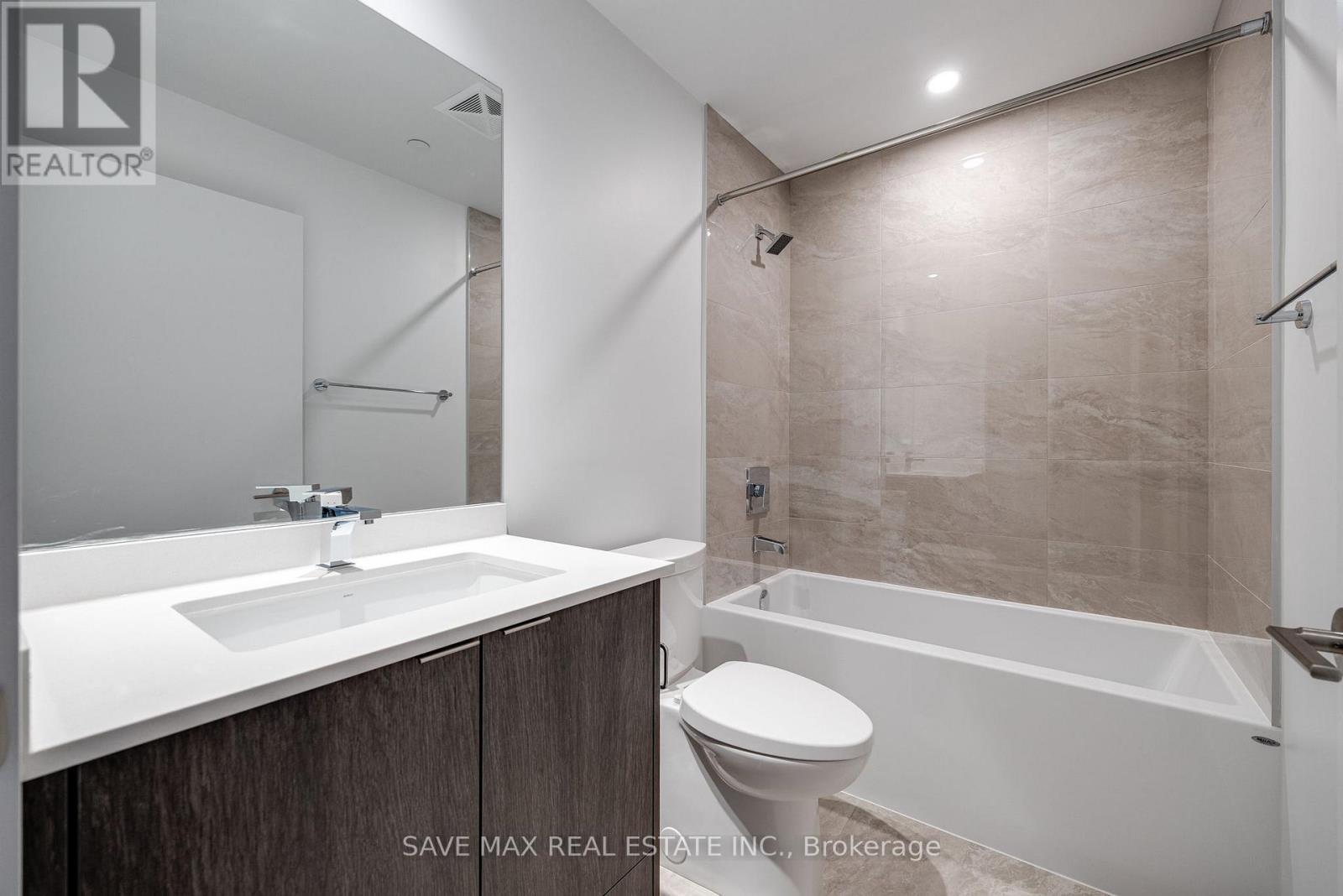 2206 - 1928 Lakeshore Boulevard, Toronto, Ontario  M6S 0B1 - Photo 10 - W12410093