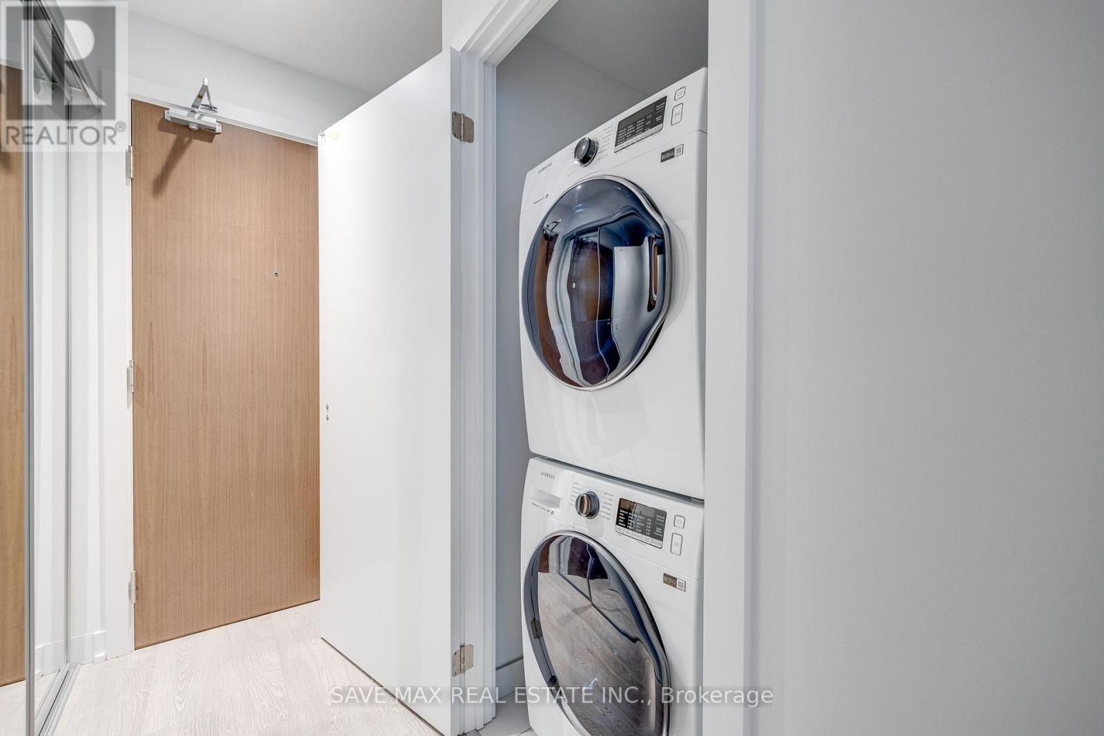 2206 - 1928 Lakeshore Boulevard, Toronto, Ontario  M6S 0B1 - Photo 13 - W12410093