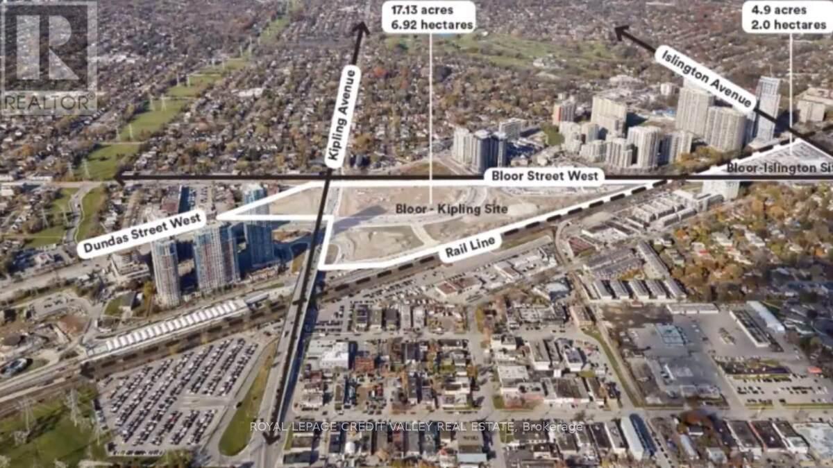 5118 Dundas Street W, Toronto (Islington-City Centre West), Ontario  M9A 1C2 - Photo 10 - W12410112