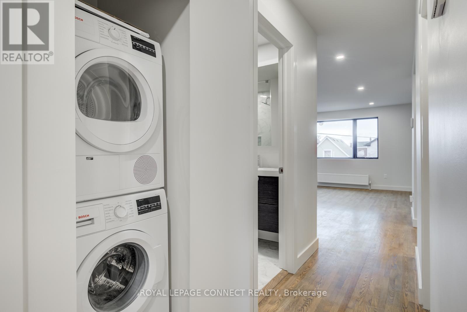 2 - 36 Hallam Street, Toronto, Ontario  M6G 1W2 - Photo 10 - W12410124