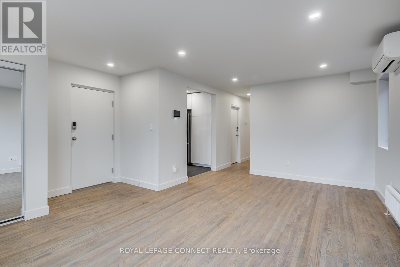 2 - 36 Hallam Street, Toronto, Ontario  M6G 1W2 - Photo 2 - W12410124
