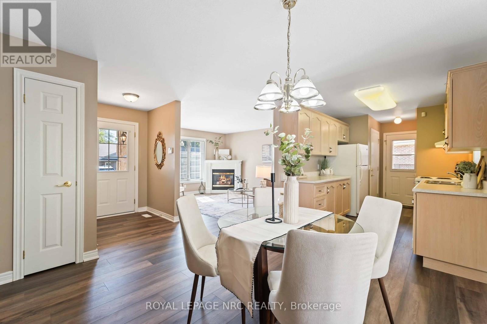 3900 Rainbow Lane, Lincoln, Ontario  L0R 2C0 - Photo 10 - X12371807