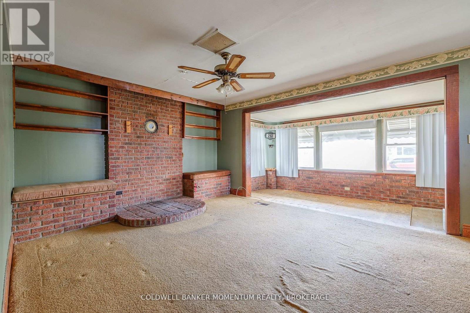 263 Humboldt Parkway, Port Colborne, Ontario  L3K 2H7 - Photo 4 - X12410099