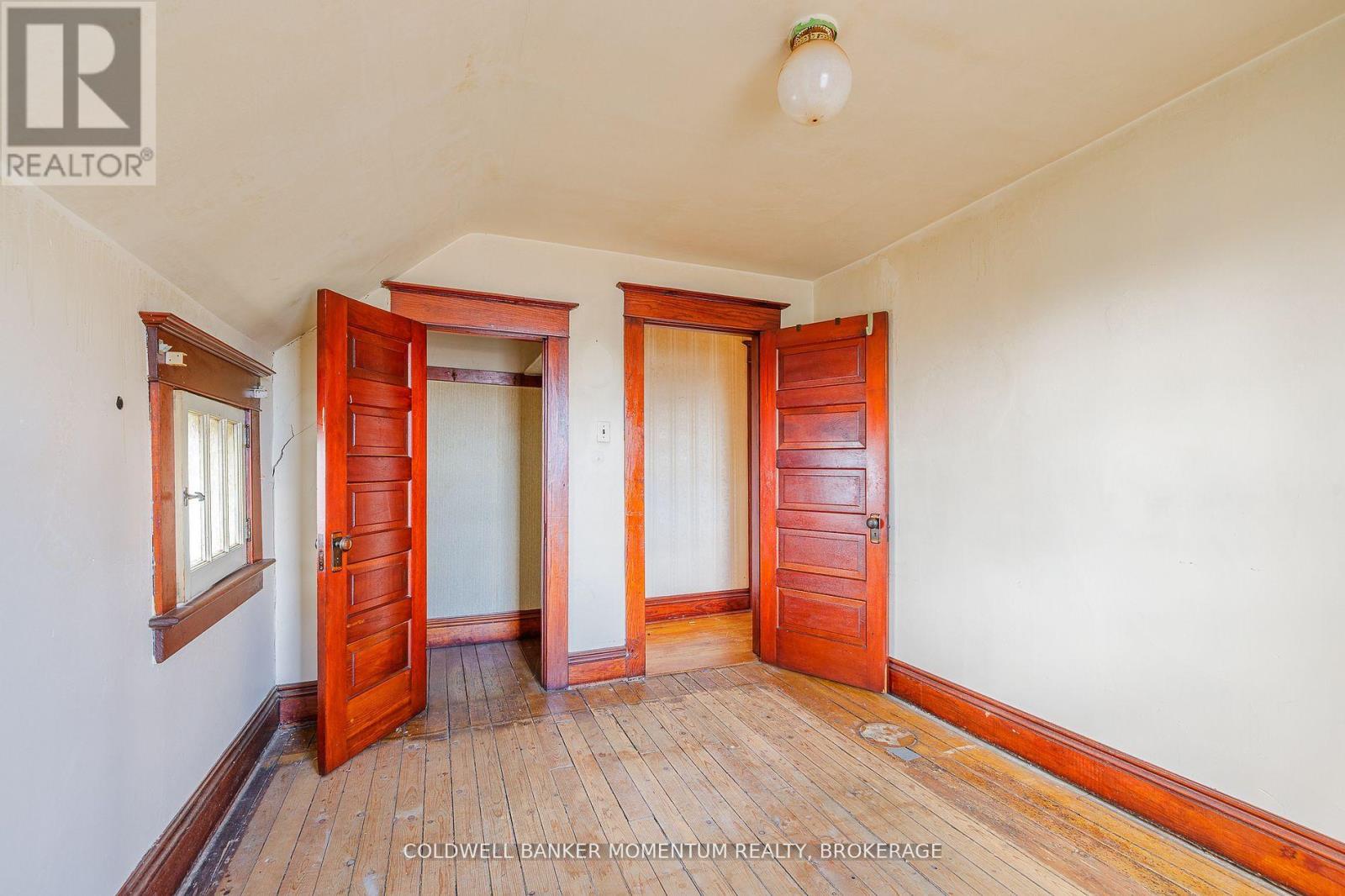 263 Humboldt Parkway, Port Colborne, Ontario  L3K 2H7 - Photo 23 - X12410099