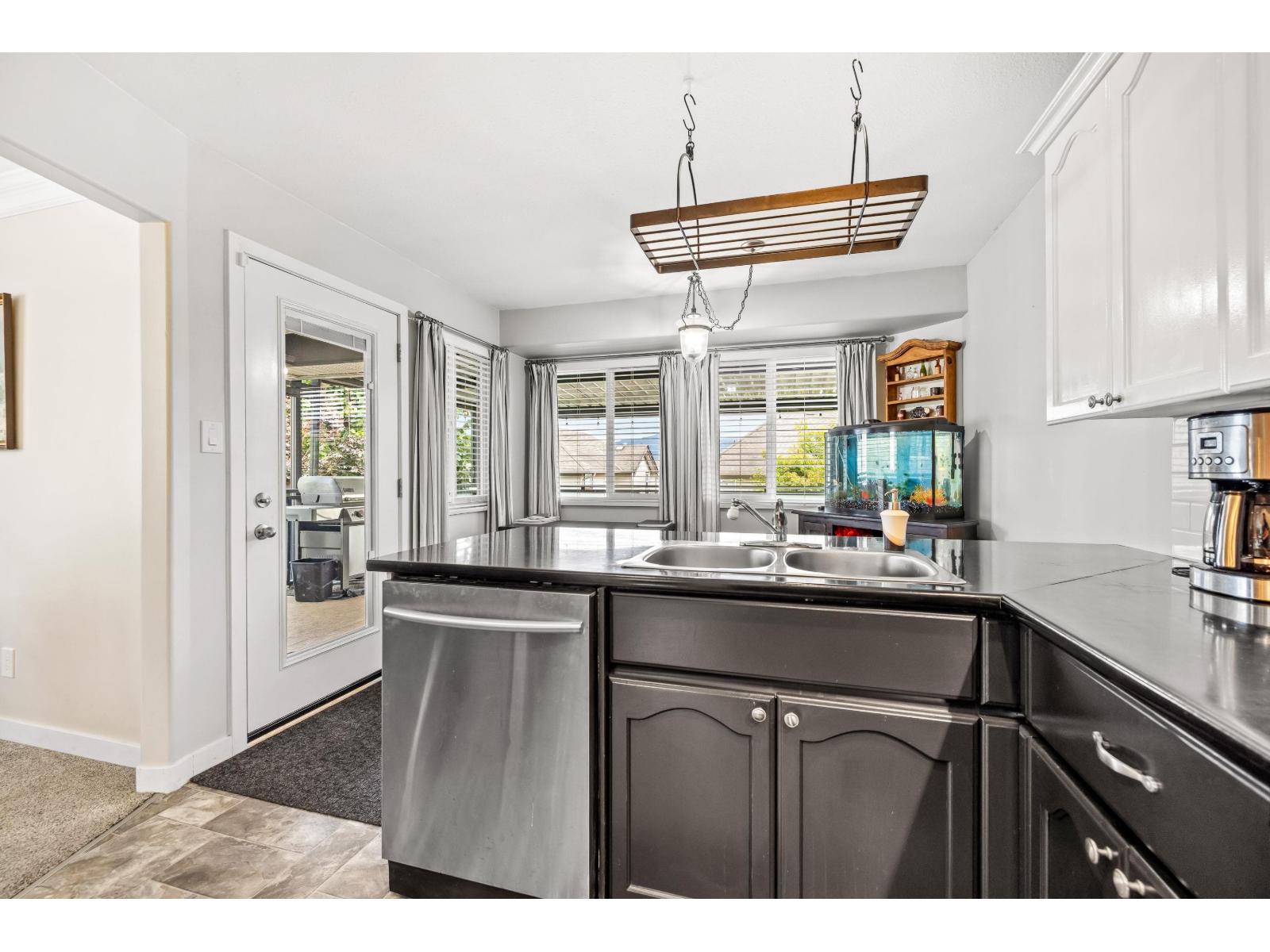 32649 Kudo Drive, Mission, British Columbia  V2V 6T5 - Photo 12 - R3048975