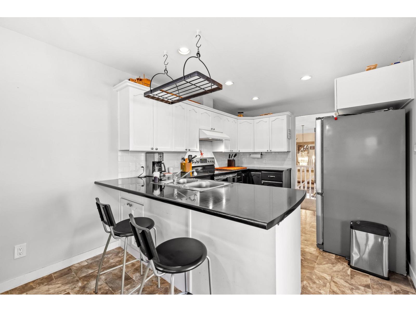 32649 Kudo Drive, Mission, British Columbia  V2V 6T5 - Photo 14 - R3048975