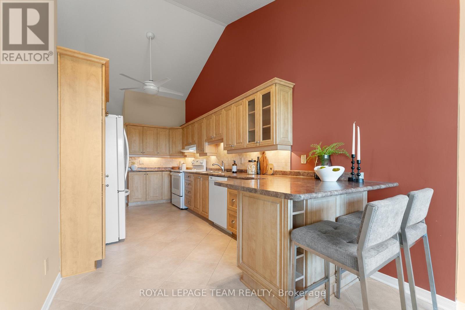 16 Oyster Bay Court, Ottawa, Ontario  K2S 1H3 - Photo 23 - X12410220