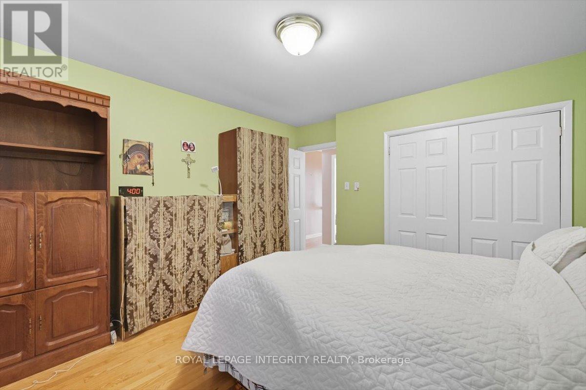 1293 Maitland Avenue, Ottawa, Ontario  K2C 2C4 - Photo 17 - X12410223