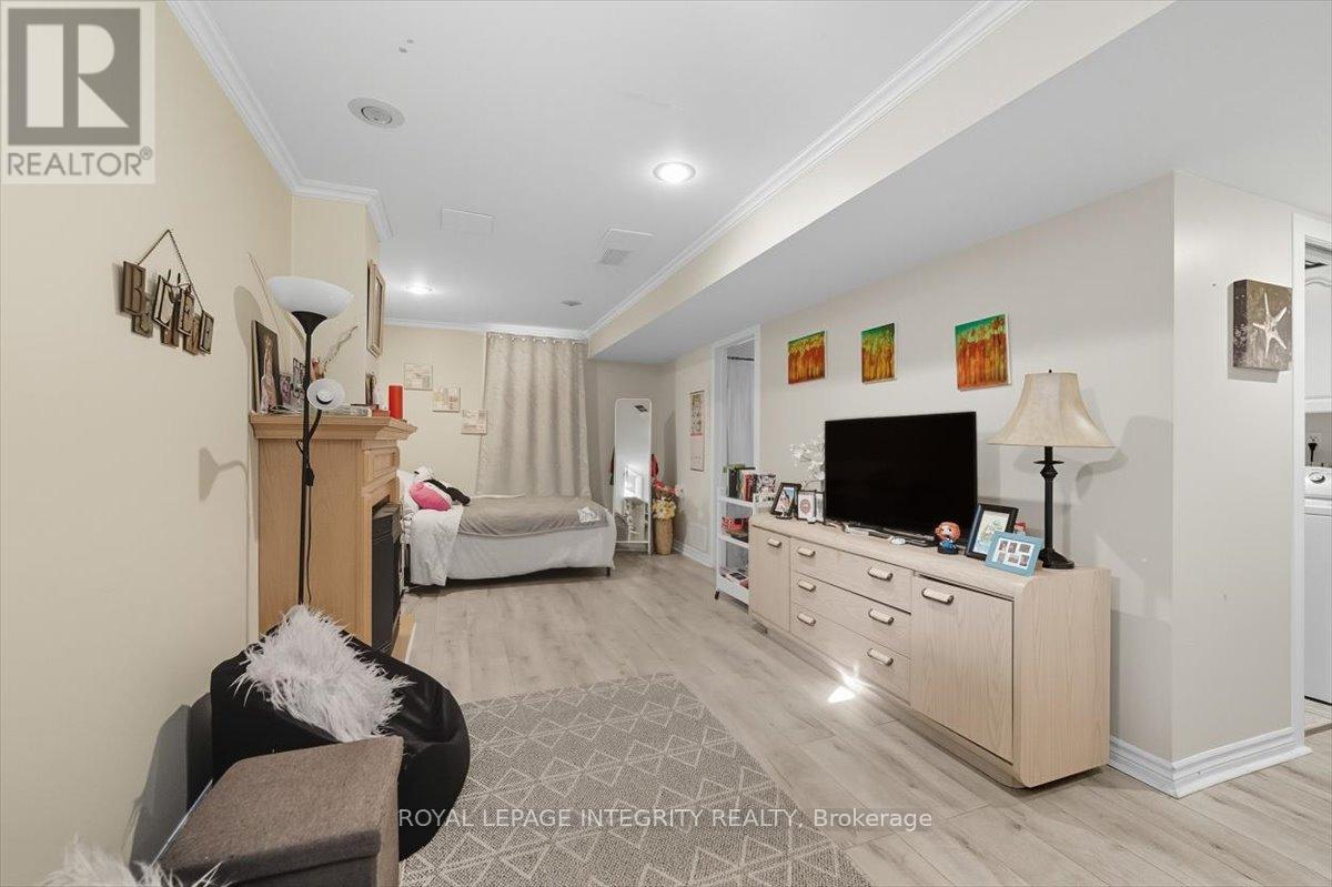1293 Maitland Avenue, Ottawa, Ontario  K2C 2C4 - Photo 23 - X12410223