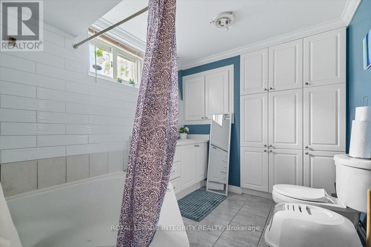 1293 Maitland Avenue, Ottawa, Ontario  K2C 2C4 - Photo 25 - X12410223