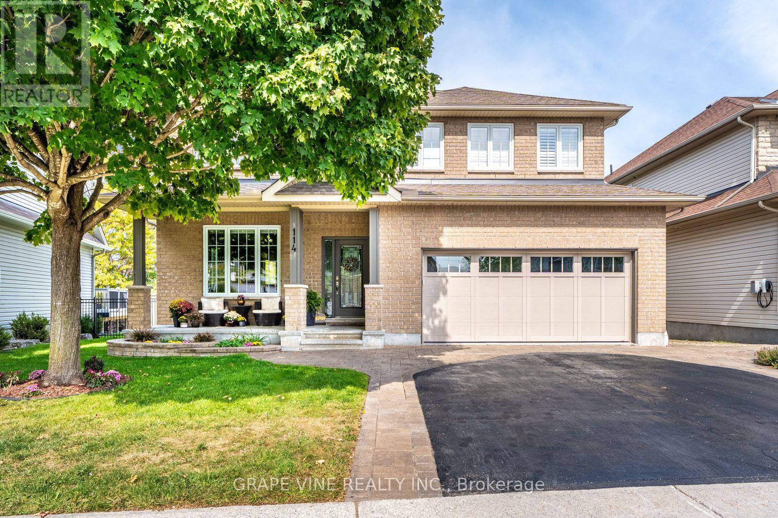 114 KIMPTON DRIVE, Ottawa, Ontario