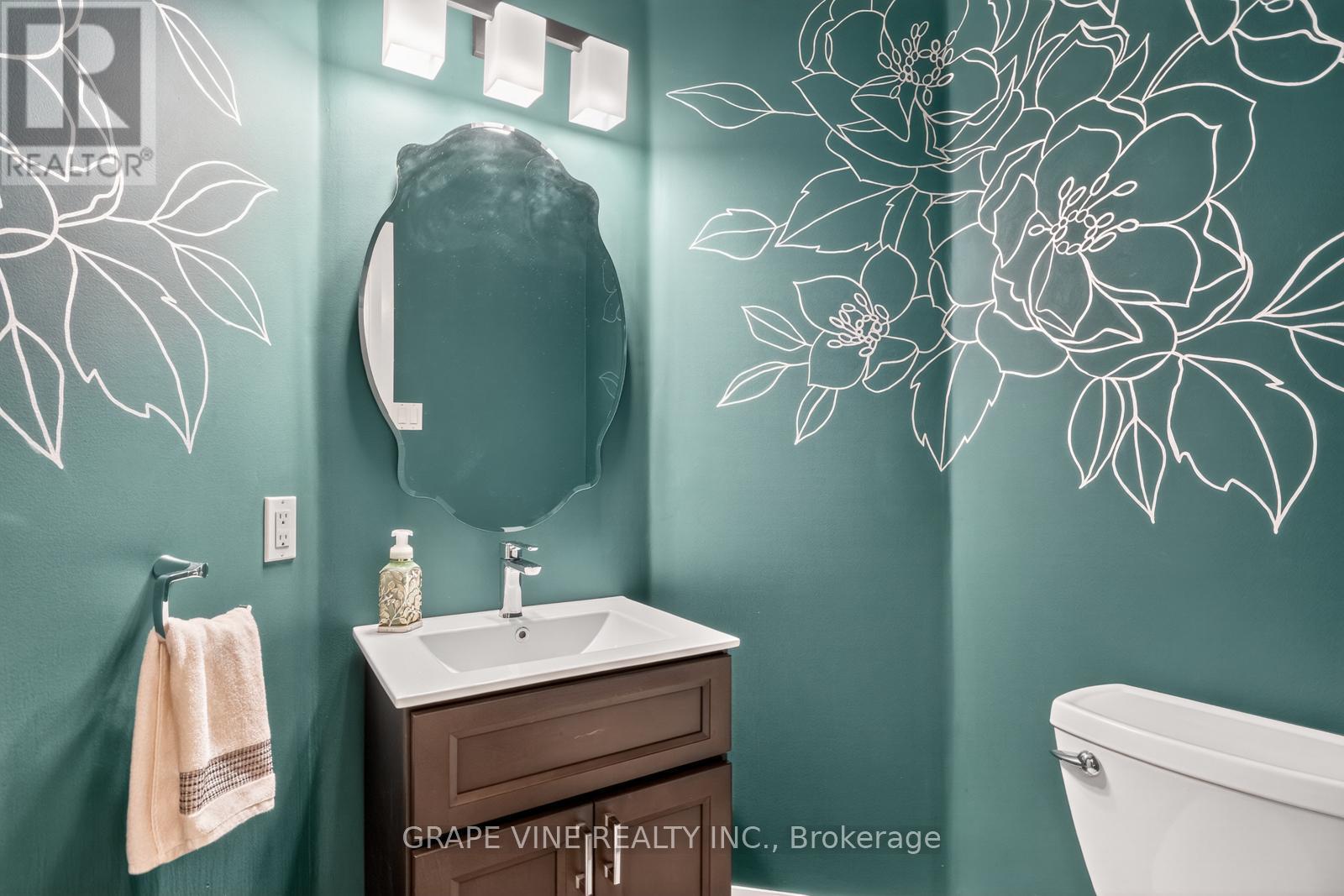 114 Kimpton Drive, Ottawa, Ontario  K2S 0B9 - Photo 11 - X12410272