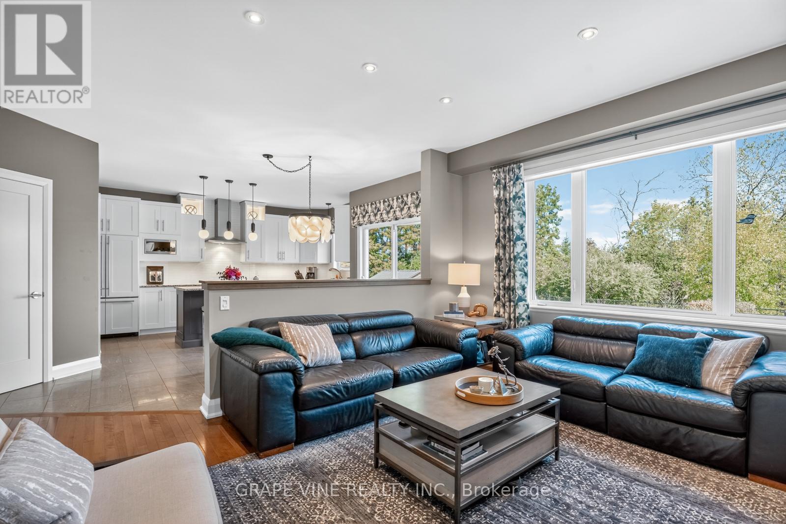 114 Kimpton Drive, Ottawa, Ontario  K2S 0B9 - Photo 17 - X12410272