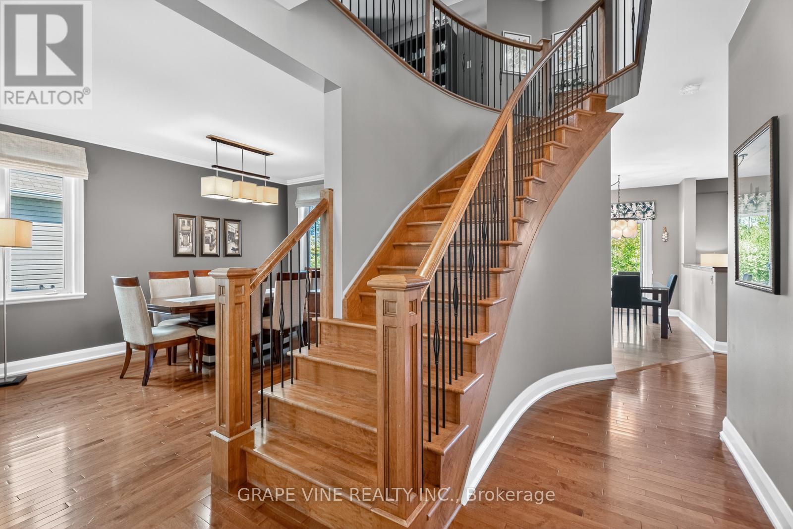 114 Kimpton Drive, Ottawa, Ontario  K2S 0B9 - Photo 19 - X12410272