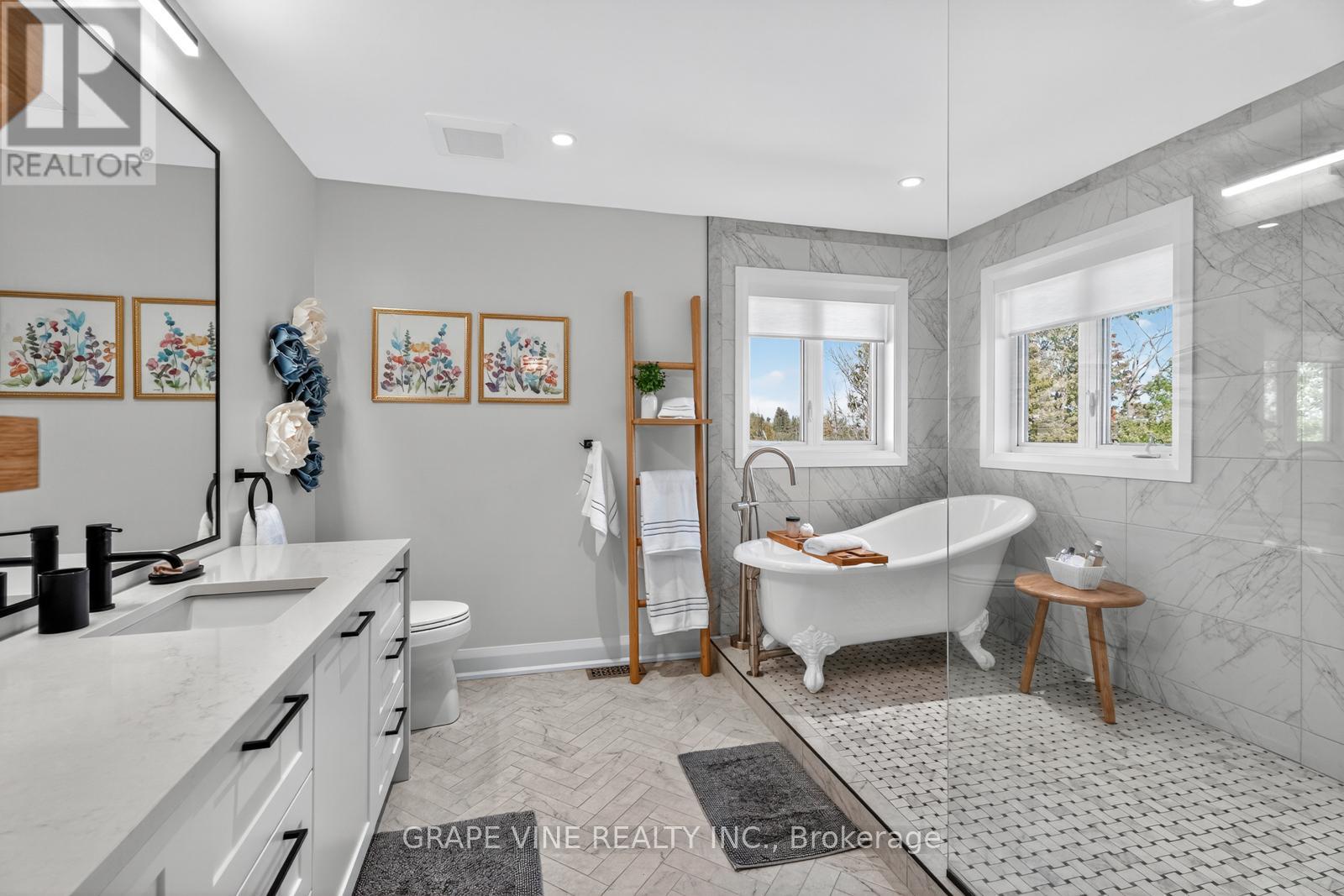 114 Kimpton Drive, Ottawa, Ontario  K2S 0B9 - Photo 24 - X12410272