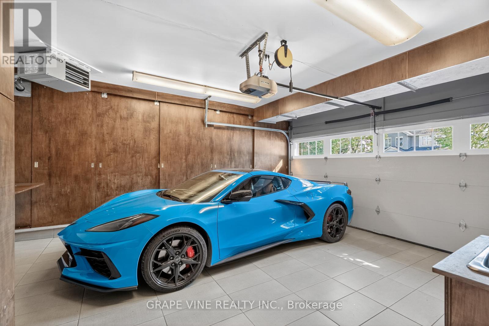 114 Kimpton Drive, Ottawa, Ontario  K2S 0B9 - Photo 46 - X12410272