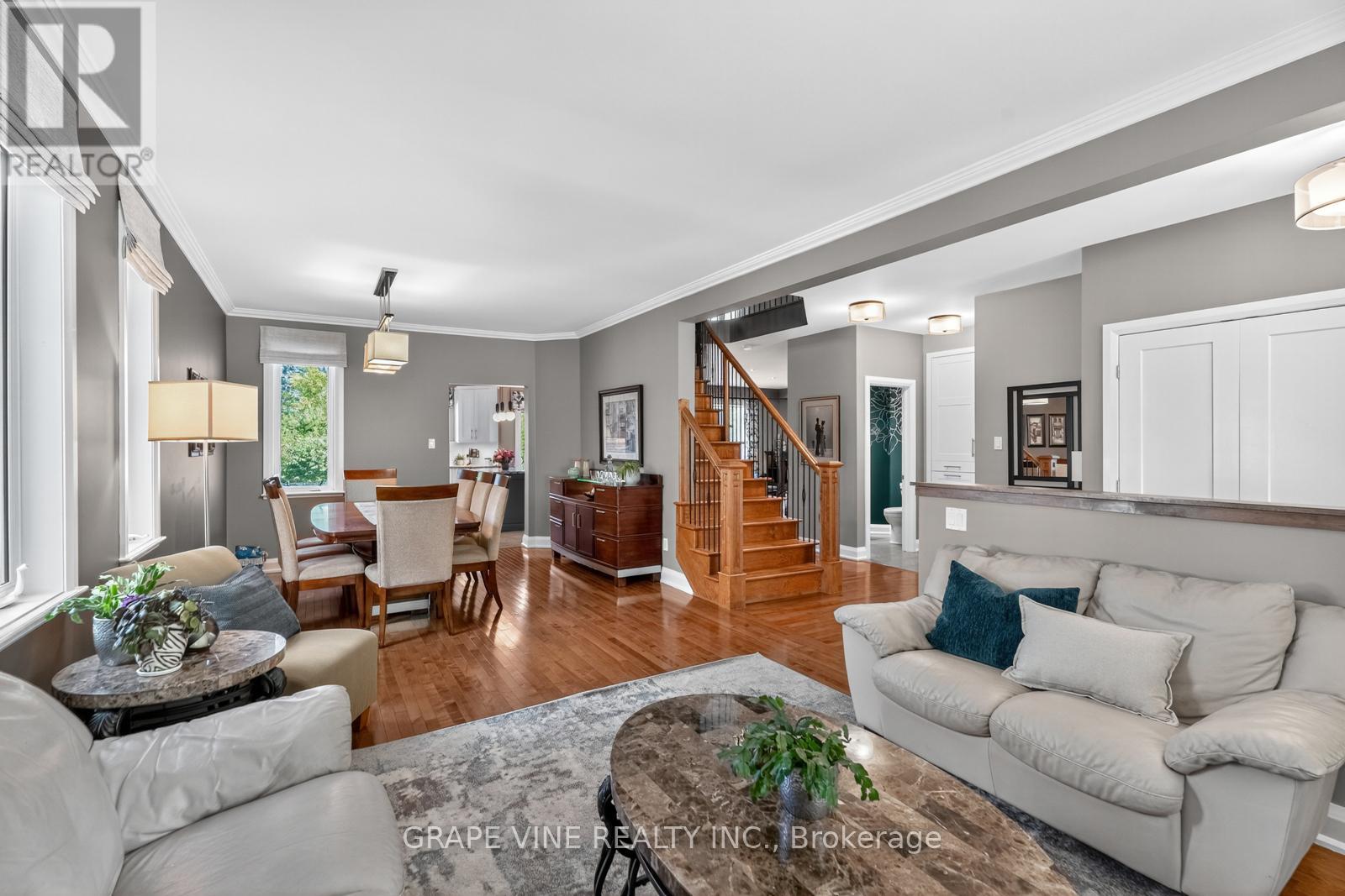 114 Kimpton Drive, Ottawa, Ontario  K2S 0B9 - Photo 9 - X12410272