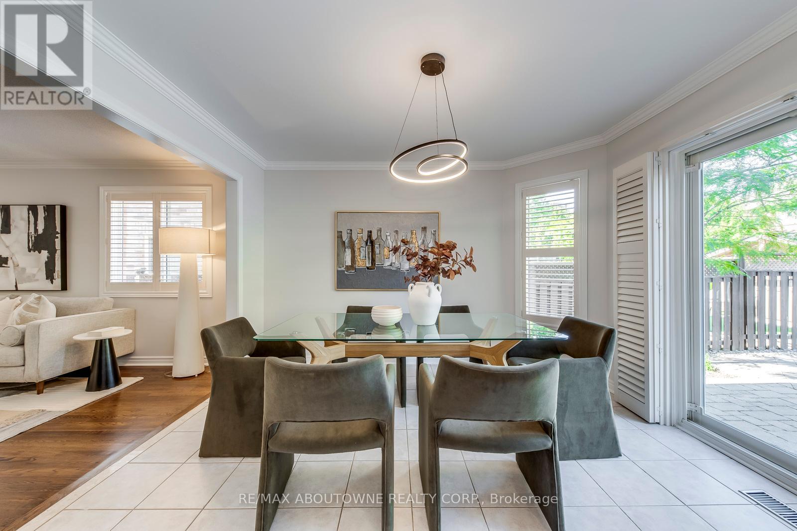 2491 Logan Avenue, Oakville, Ontario  L6H 6S1 - Photo 17 - W12408457