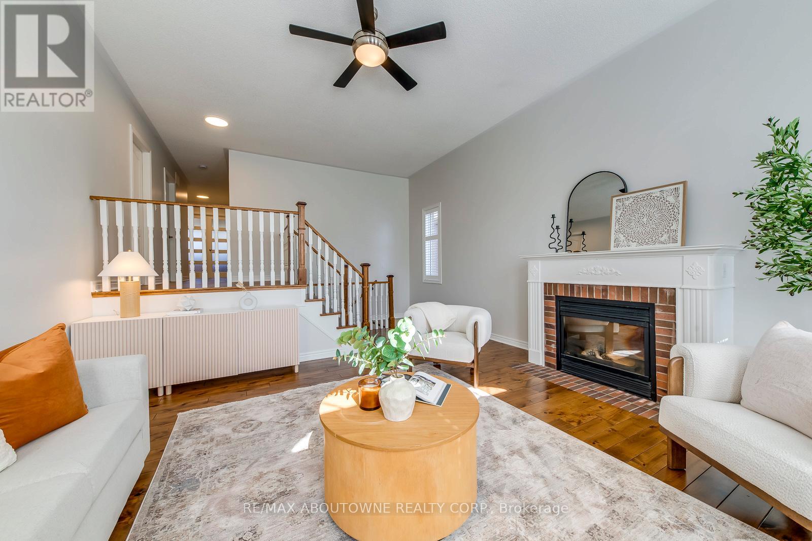 2491 Logan Avenue, Oakville, Ontario  L6H 6S1 - Photo 24 - W12408457