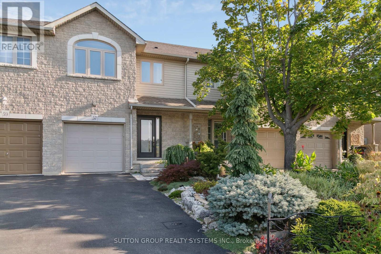 57 FOXBOROUGH DRIVE, Hamilton, Ontario